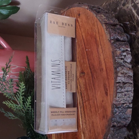 RAE DUNN WEEKLY PILL ORGANIZER "VITAMINS" - Picture 2 of 5